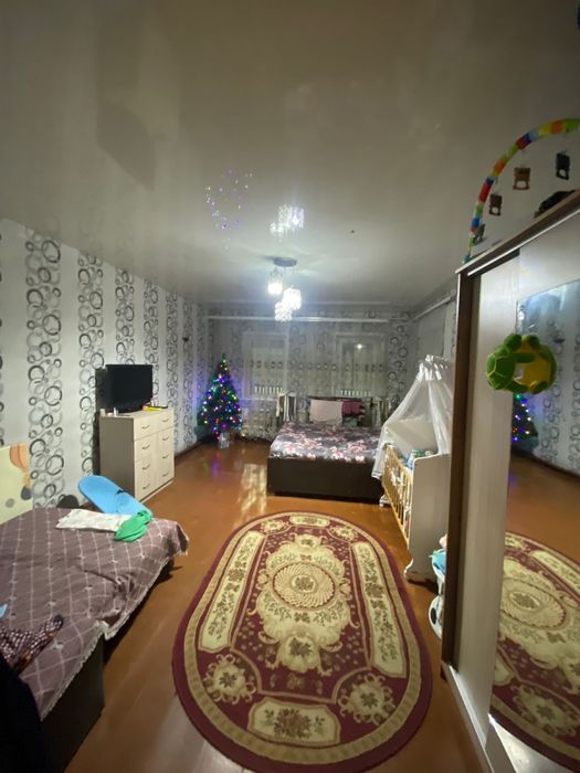 Продам дом в районе бензастроя