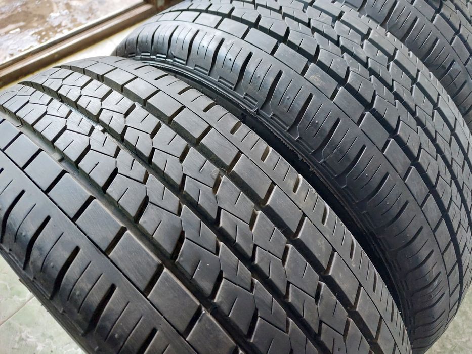 2 anvelope 215/65 R15 C Bridgestone