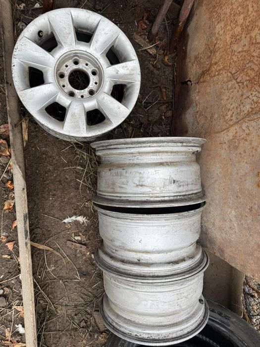 Продам титанки диски R15