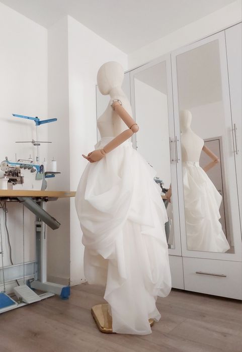 Асиметрична сватбена пола Драпирана Булчинска рокля Бален тоалет