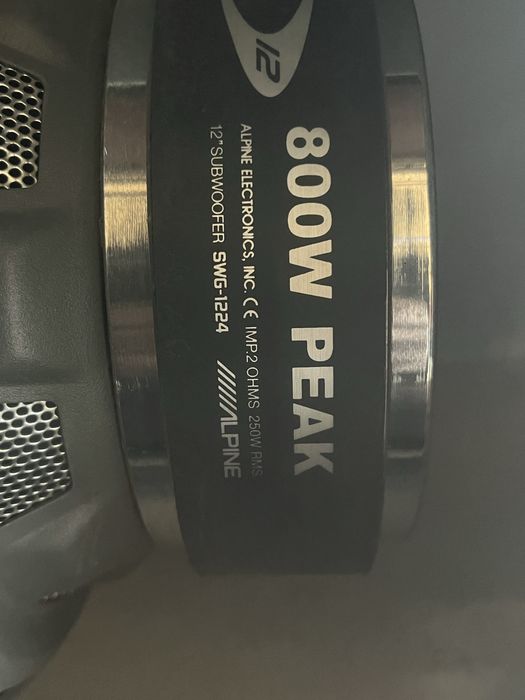 Сабвуфер с усилителем