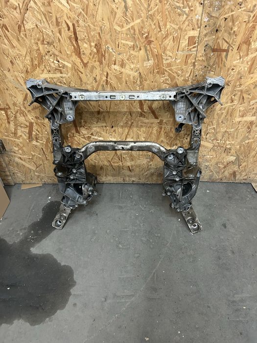 Cadru motor bmw G30 G31 G11 G12 X Drive