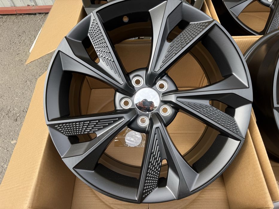 Jante aliaj noi full black AUDI RS Q2 Q3 A3 A4 A6 - 5x112 R18