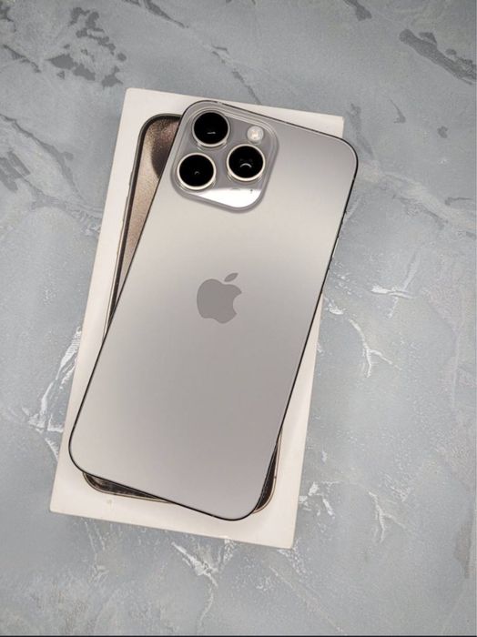 aplle 15 pro Max 256