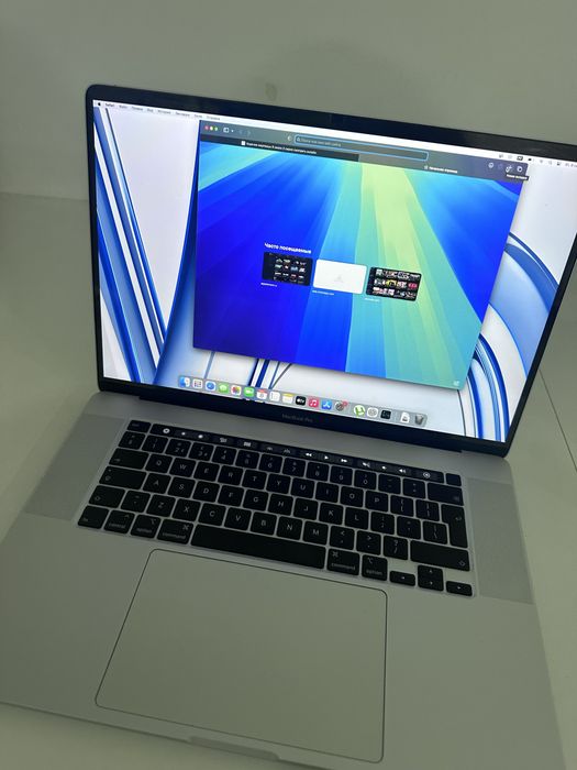 MacBook Pro 16 — Идеальное состояние | 16/512 |