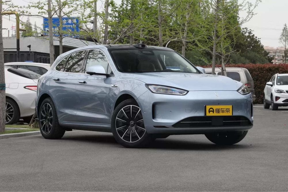 AITO M5 под заказ от Terra Auto