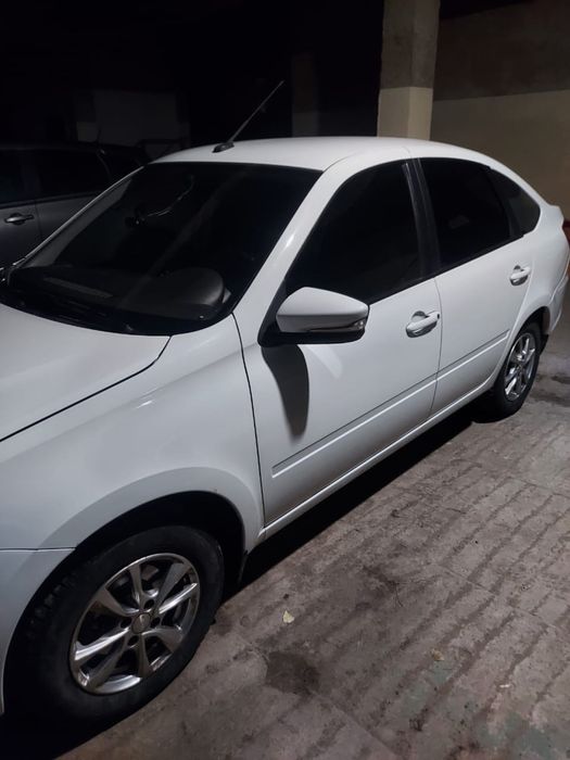 Продам гранту лифтбек