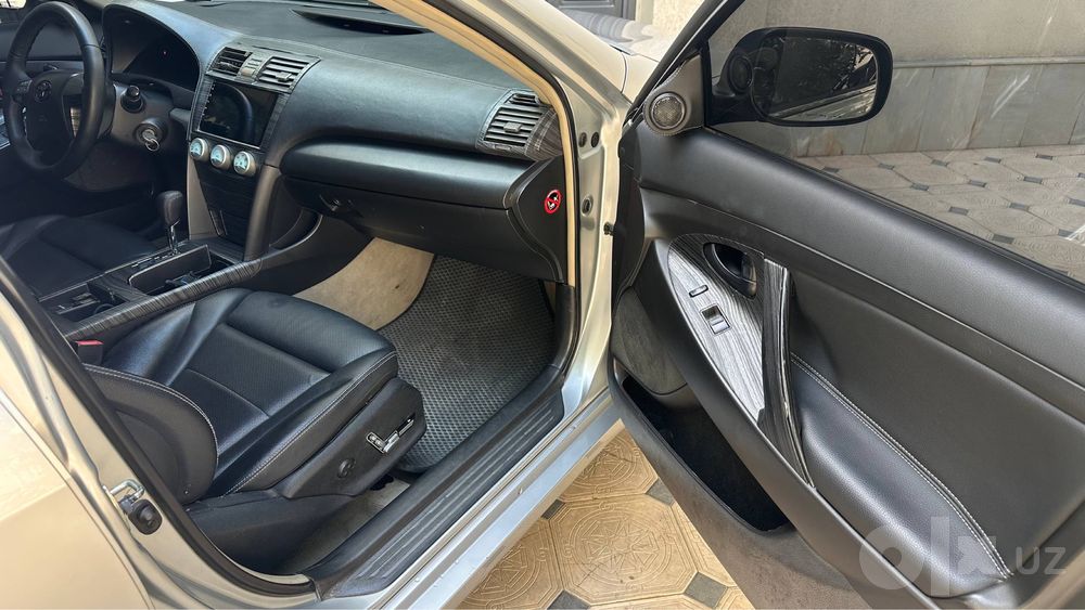 Продается Toyota camry 40