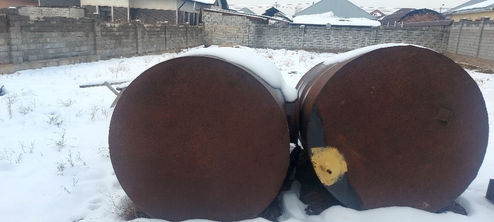 Емкость цистерна 3 куб=2шт