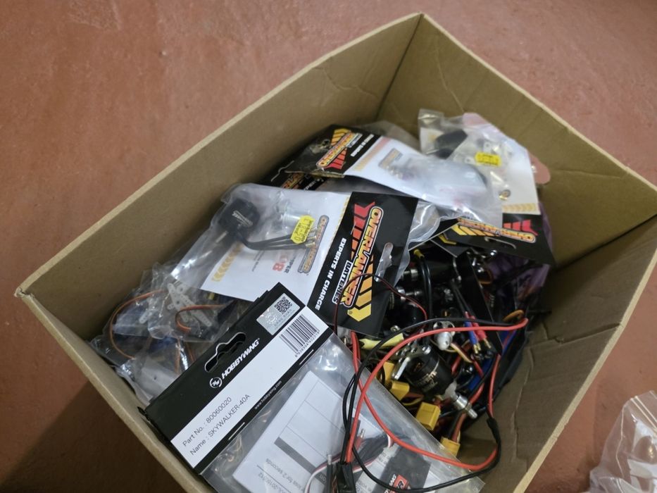 Servo mic 9g 180 grade nou/ second