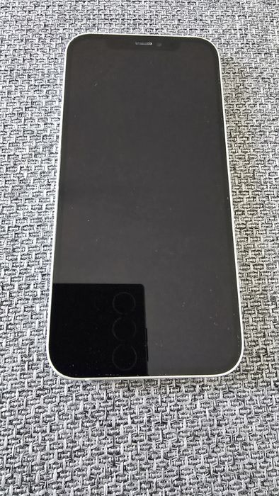 Iphone 12 impecabil