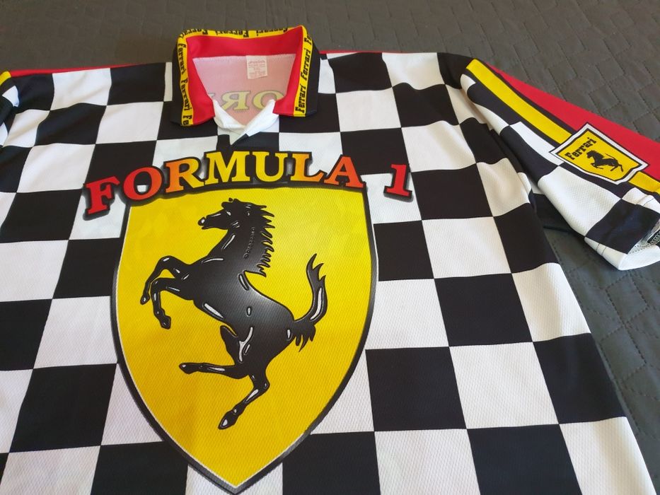 Tricou de barbati  -  80 lei.