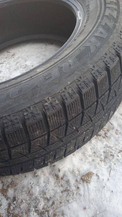 Продам шины зимние