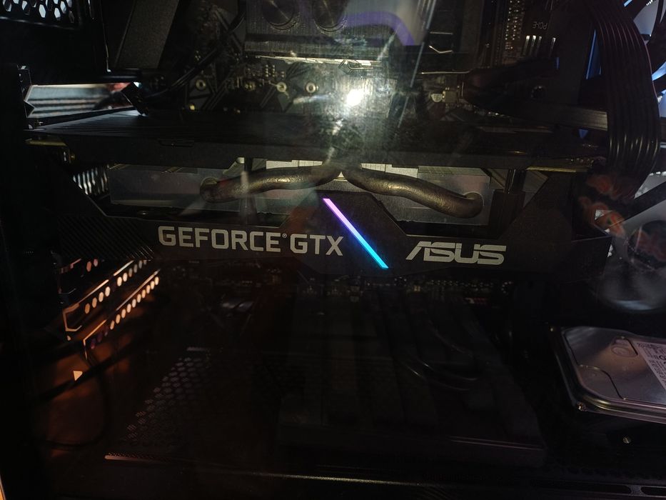 GTX 1660 | Asus Dual G Evo