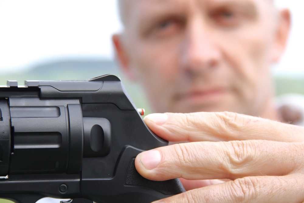Cel Mai Puternic HDR 50 - Pistol Cu Aer Comprimat De 225 M/s!!