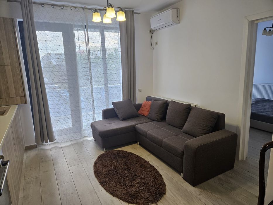 Inchiriez apartament 2 camere Mamaia