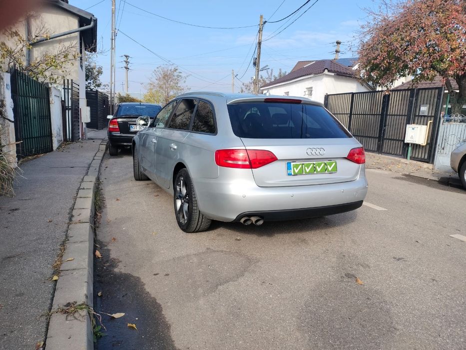 Audi A4 B8 automat vând sau schimb cu Logan