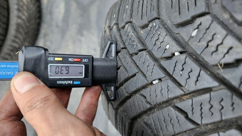 2бр гуми 185 65 15 континентал