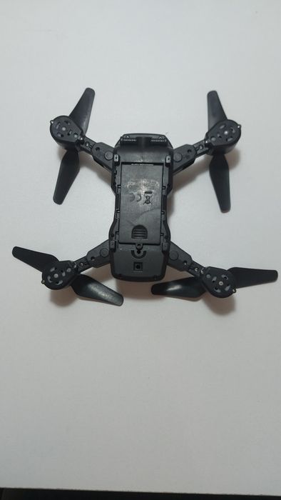 Квадрокоптер с камерой