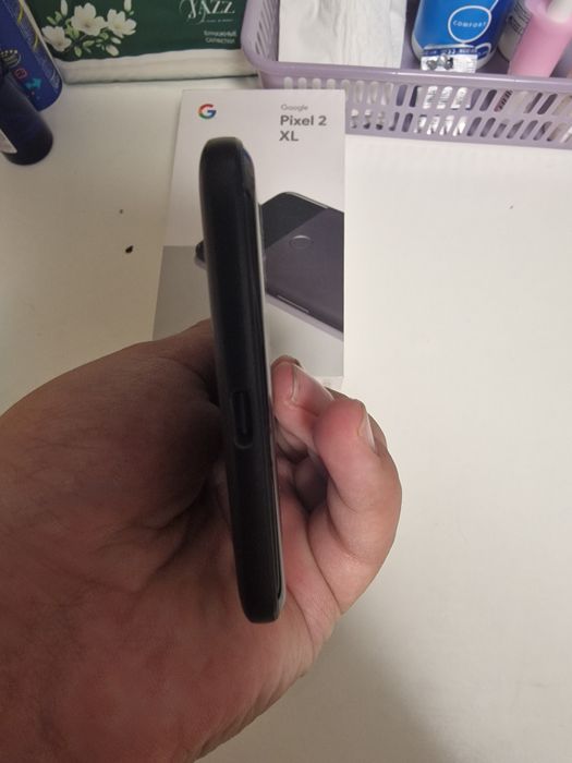 Продам Google pixel 2xl срочно!