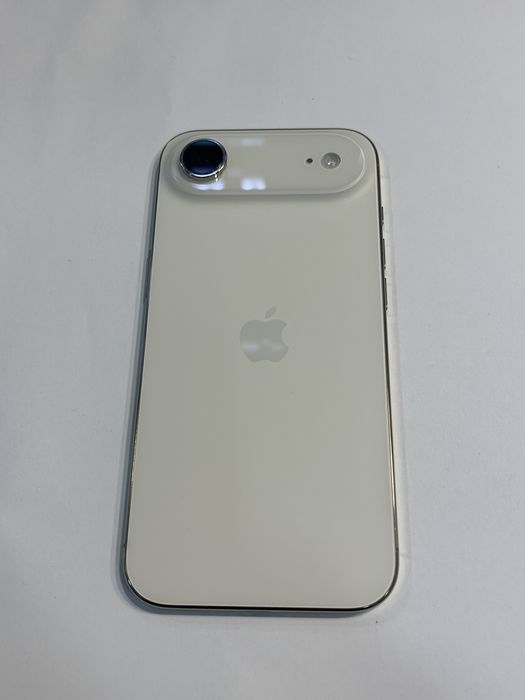 iPhone 17 Air Gold / ca NOU / 100% Battery / Accept Schimburi