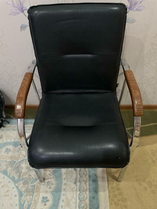 Стулшик 2 штук бар