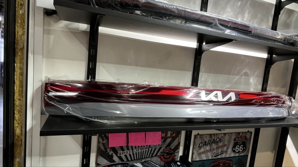 Kia Seltos задни стоп