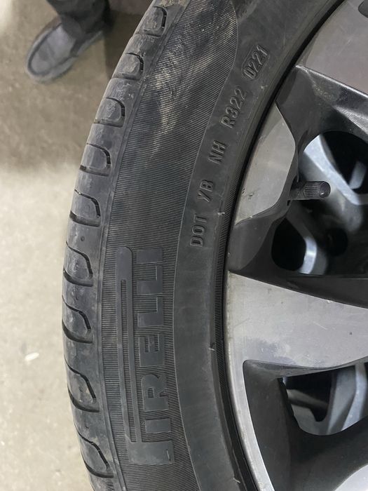 Продам диски с шинкми Лада