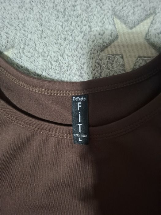 Топ женской с длиным рукавом