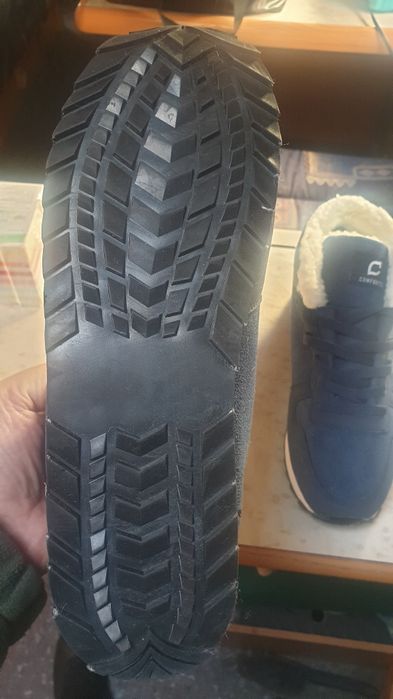 Зимни боти .Чисто нови