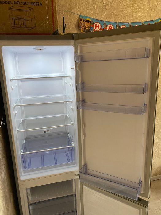 Продам холодильник