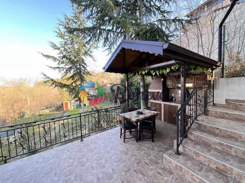 Къща в Варна, област- площ 150 м2цена 325000 евро