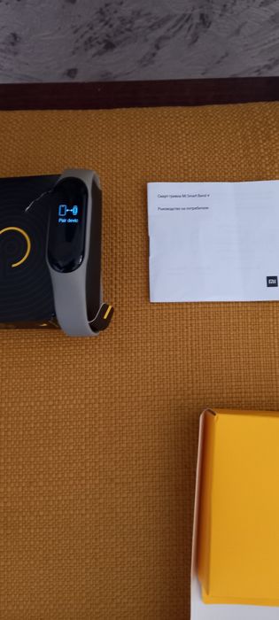 Смарт гривна MI SmartBand4