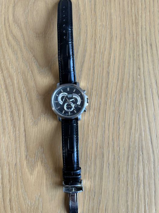 Casio Chronograph BEM-506L-1AV