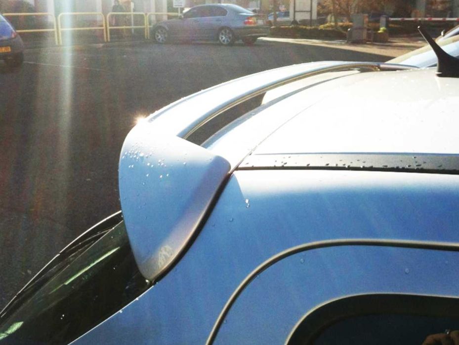 Спойлер Пежо 207