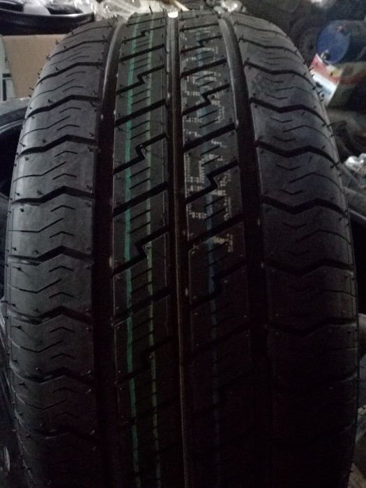 Гуми за платформи