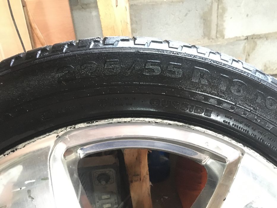 Продам шины с дисками