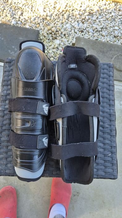 Accerbis Echipamente moto casti  armura genunchiere