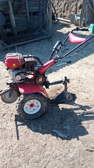 Vând motocultor Rotakt