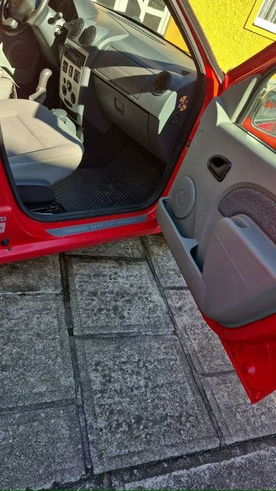 Dacia Logan MCV 1,6 mpi. Clima. Laureate