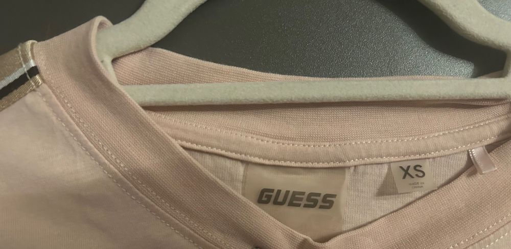 Тениски Guess-XS размер
