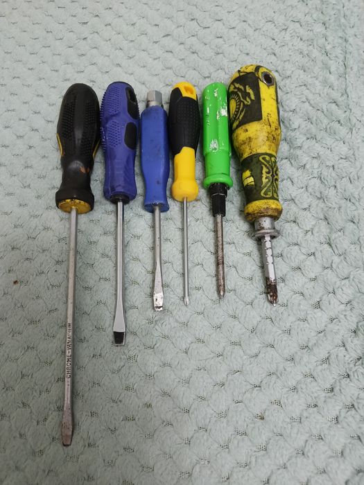Продам отвёртки хорошие