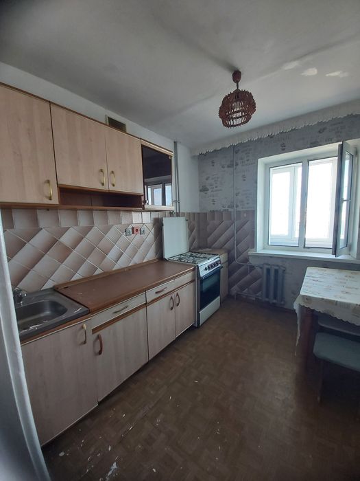Продается 2х ком.кв в мкр.Строитель