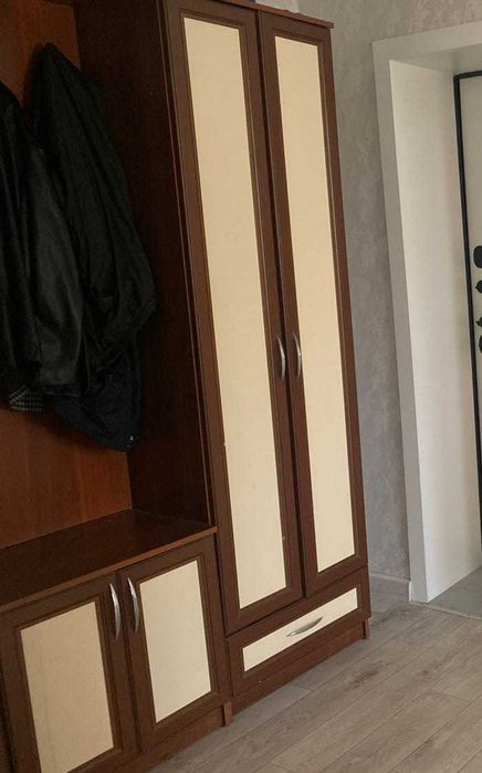 Продажа прихожей в хорошем состоянии