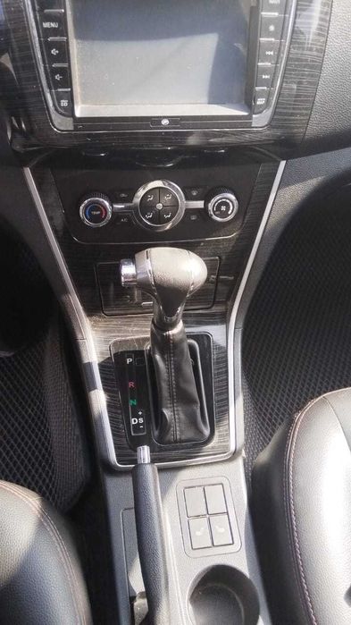 Срочно продам машину на ходу