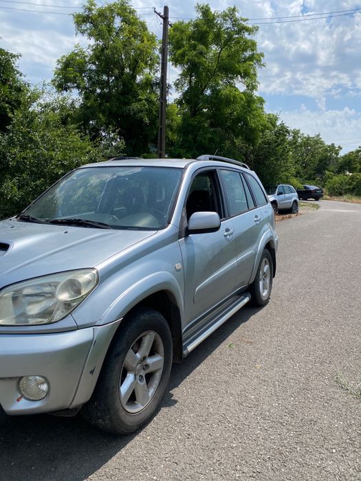 Toyota rav 4 vand sau schimb