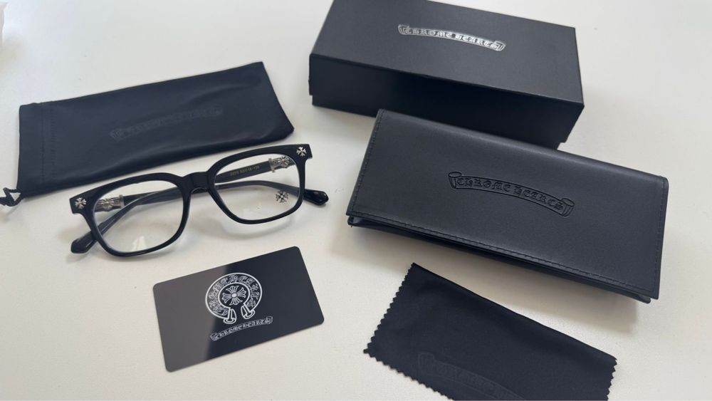 Продам Очки Chrome Hearts