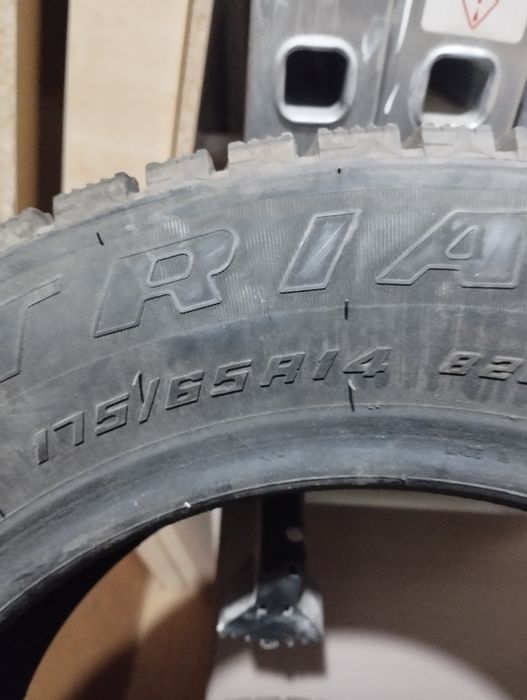 Резина зимняя 14