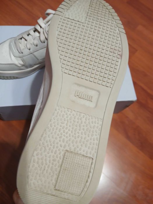 Продавам маратонки номер 40