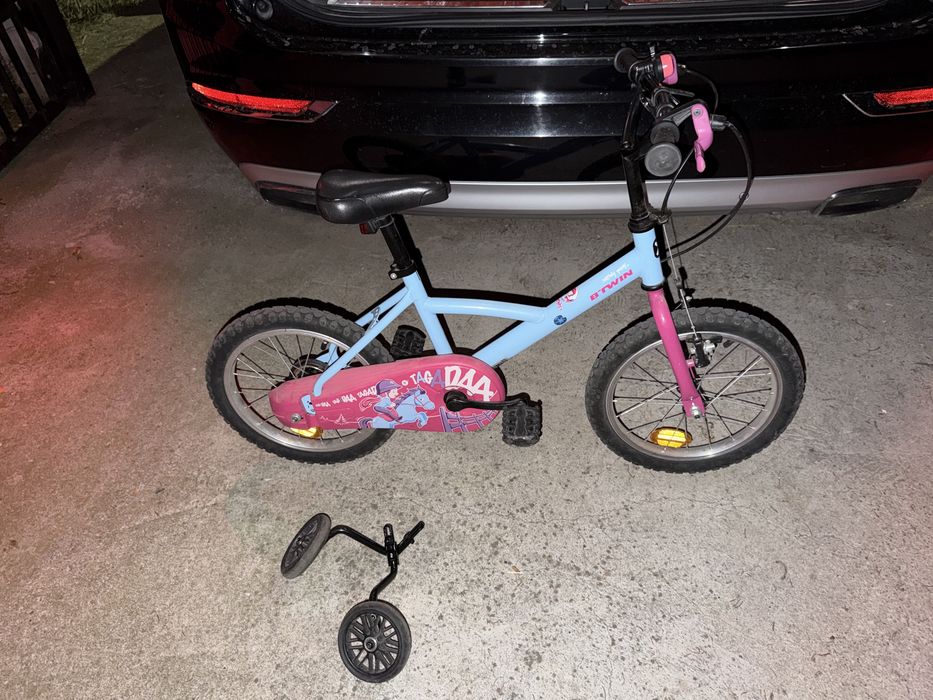 Bicicleta fetite Btwin 16 inch